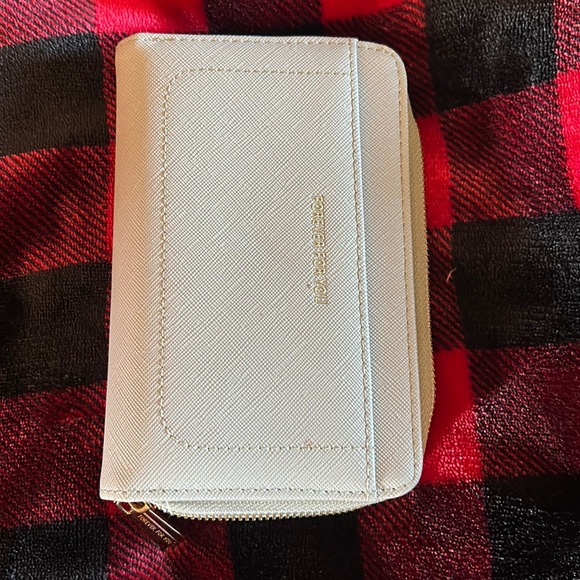 Wallet - Picture 1 of 4